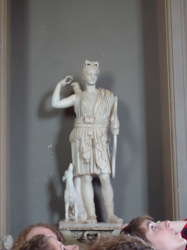 Statue of the Roman goddess Artemis